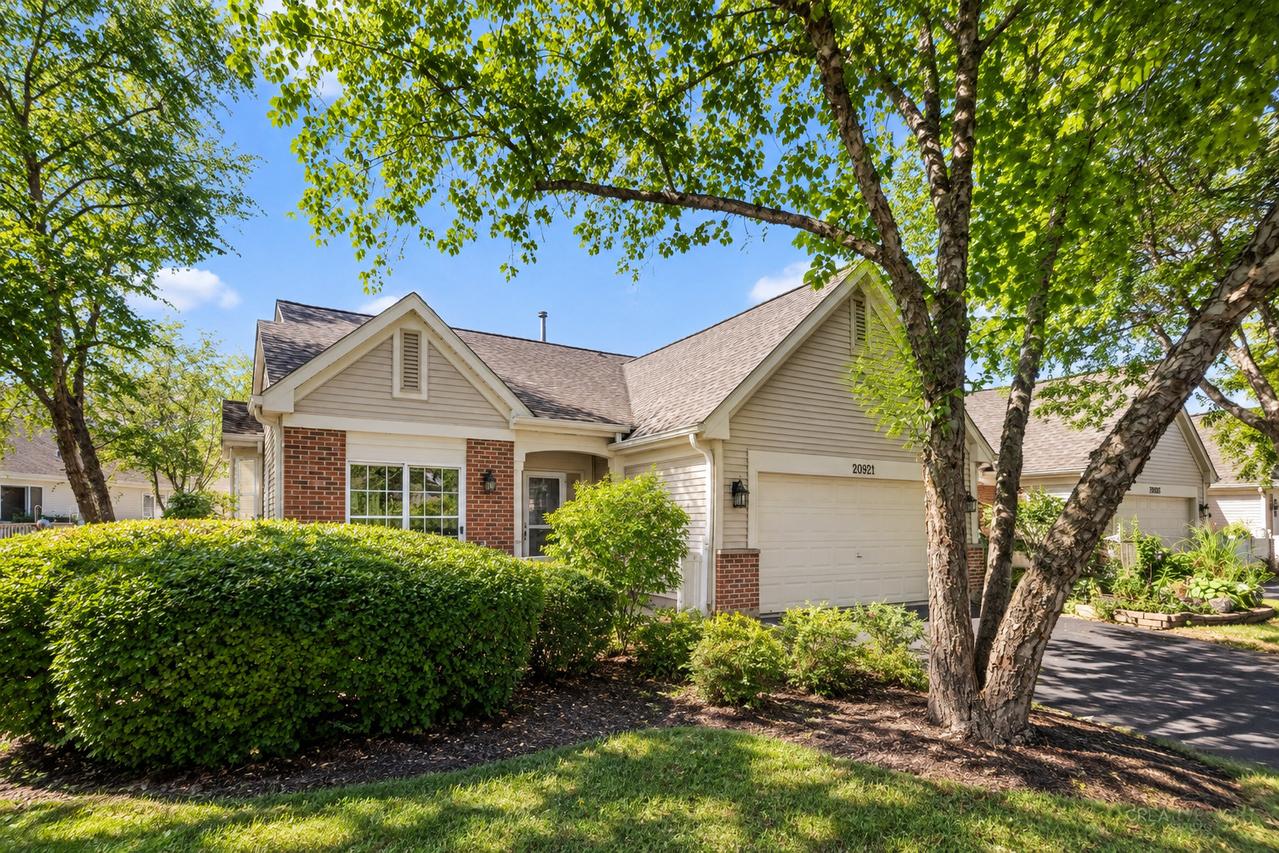 20921 W Blossom Ln., Plainfield, IL 60544