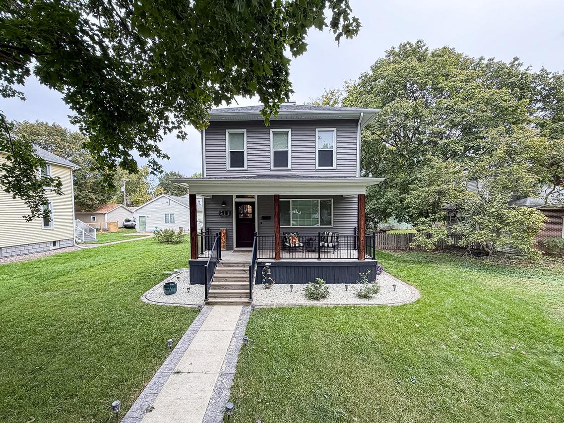 311 W Orleans St., Paxton, IL 60957