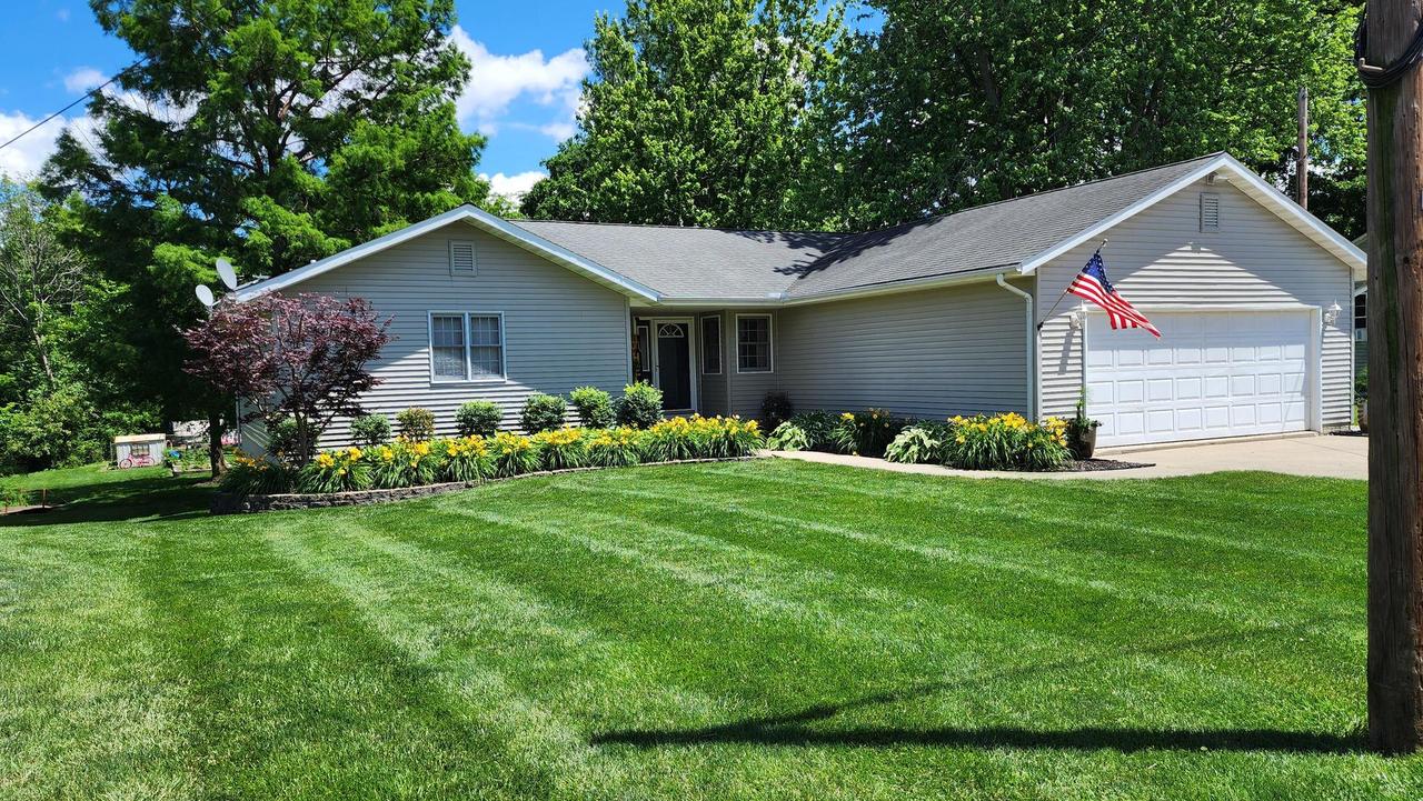 502 S Stevens St., Newton, IL 62448