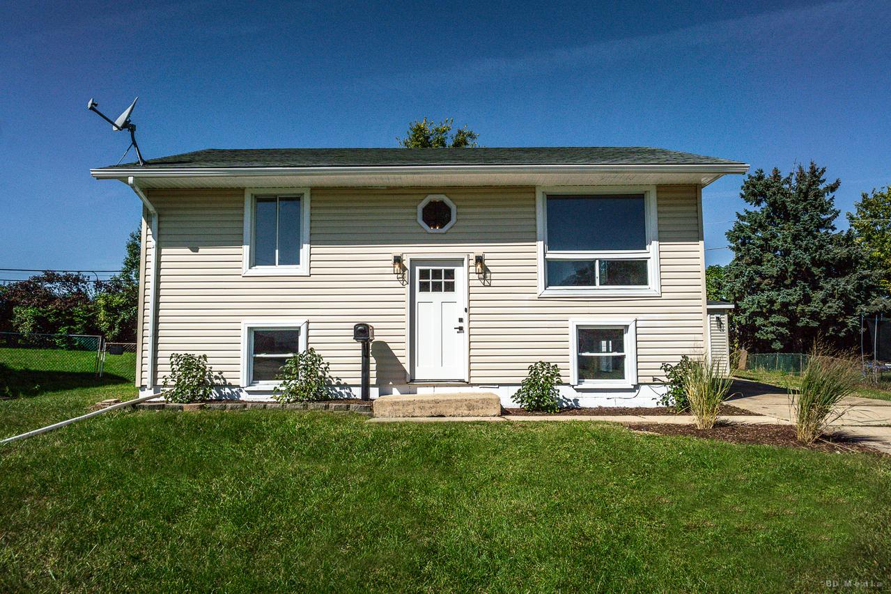 234 Gordon Ave., Romeoville, IL 60446