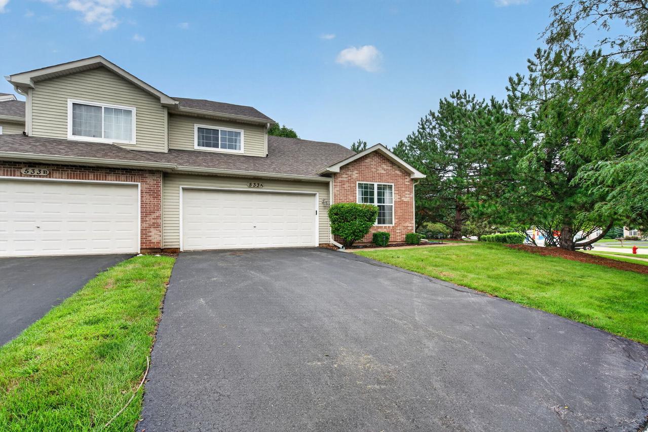 533 Mallard Ln. #A, Sugar Grove, IL 60554