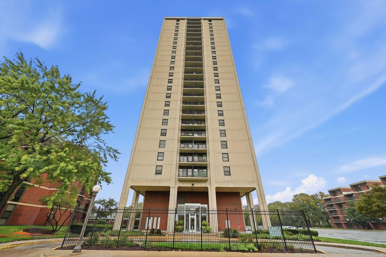 3001 S Michigan Ave. #809, Chicago, IL 60616