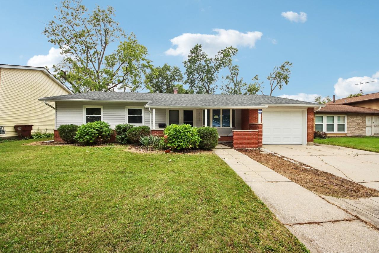 2625 Turtle Creek Dr., Hazel Crest, IL 60429