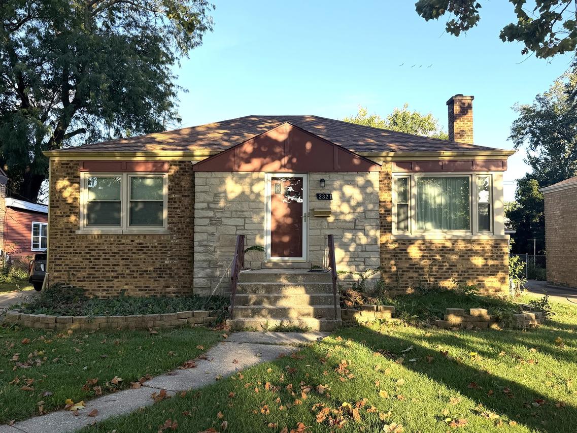 2321 S 24th Ave., Broadview, IL 60155
