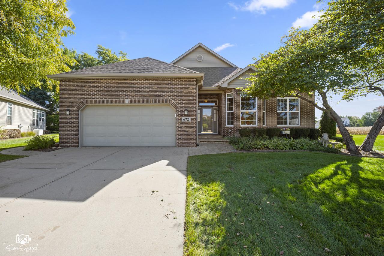 672 Sanctuary Ln., Joliet, IL 60435