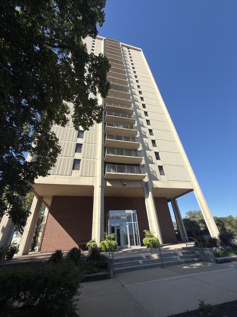 2901 S Michigan Ave. #308, Chicago, IL 60616