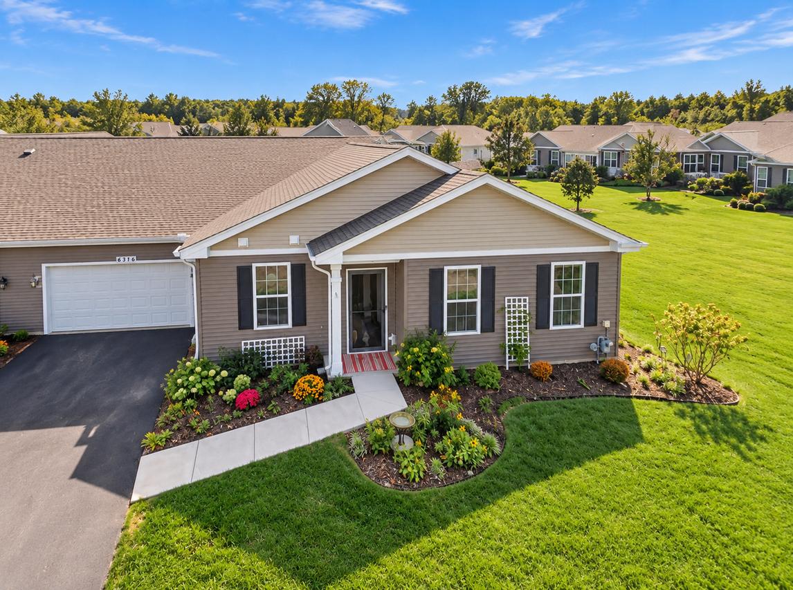 6316 Juniper Dr., Wonder Lake, IL 60097