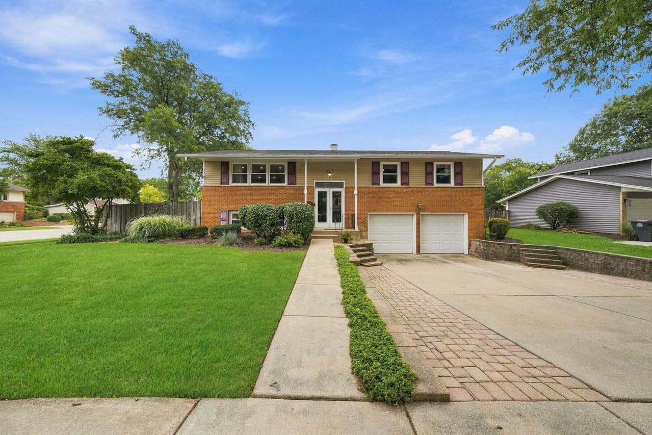 503 N Schirra Dr., Palatine, IL 60074