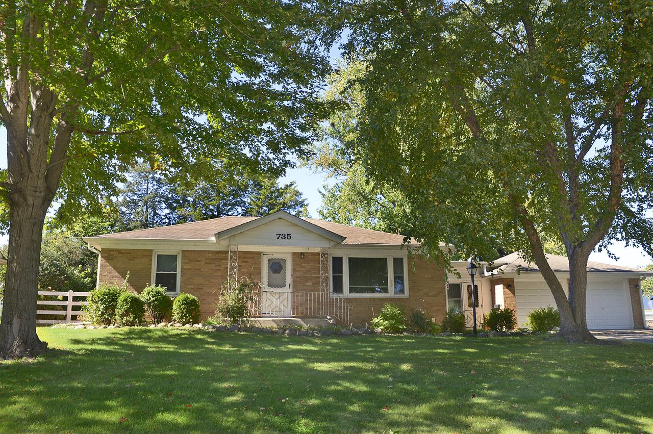 735 Sherwood Ave., Ottawa, IL 61350