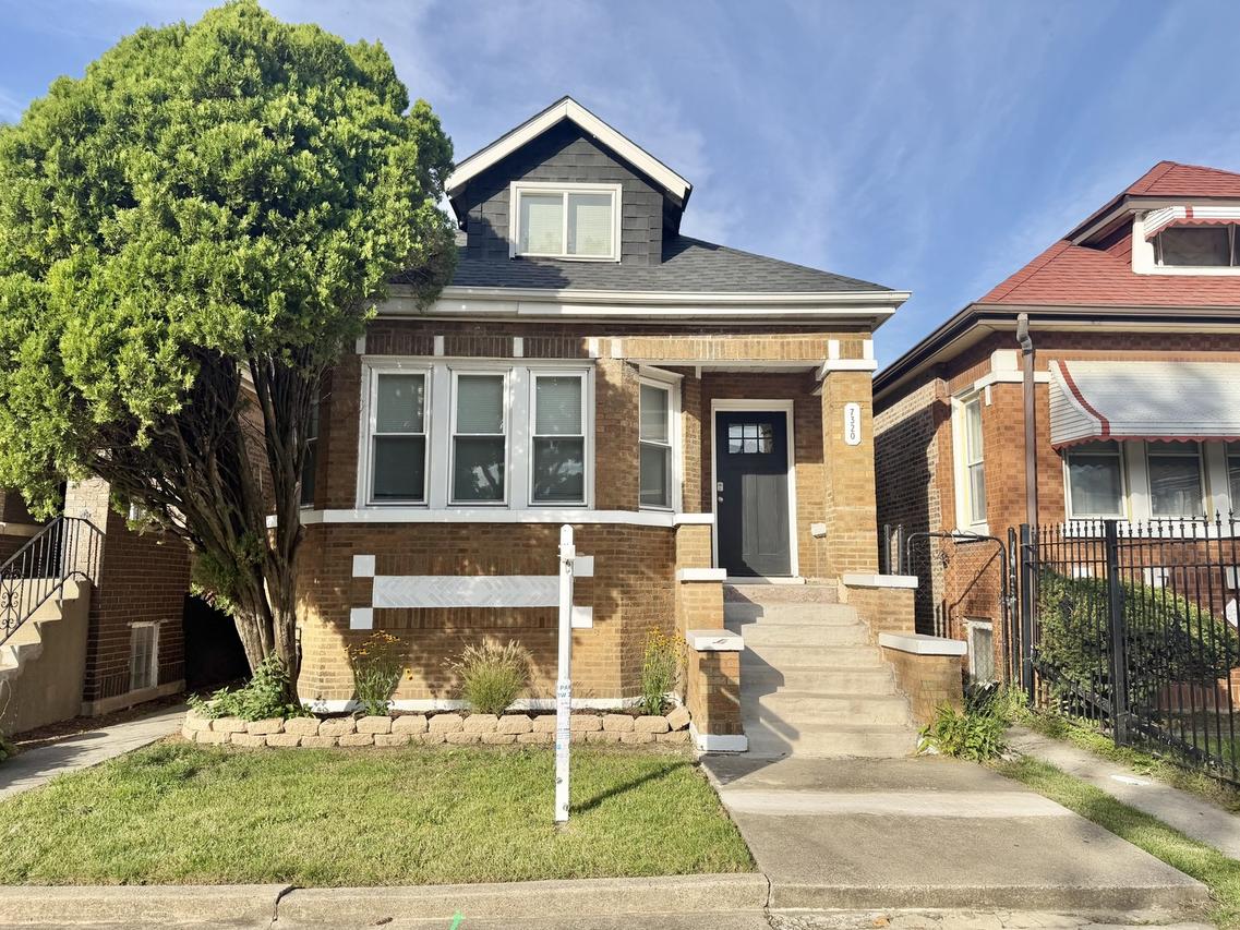 7320 S Oakley Ave., Chicago, IL 60636
