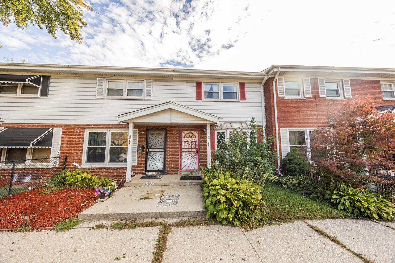 7927 S Greenwood Ave., Chicago, IL 60619