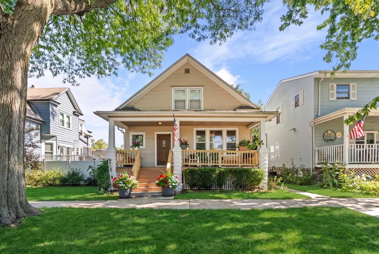3513 Park Ave., Brookfield, IL 60513