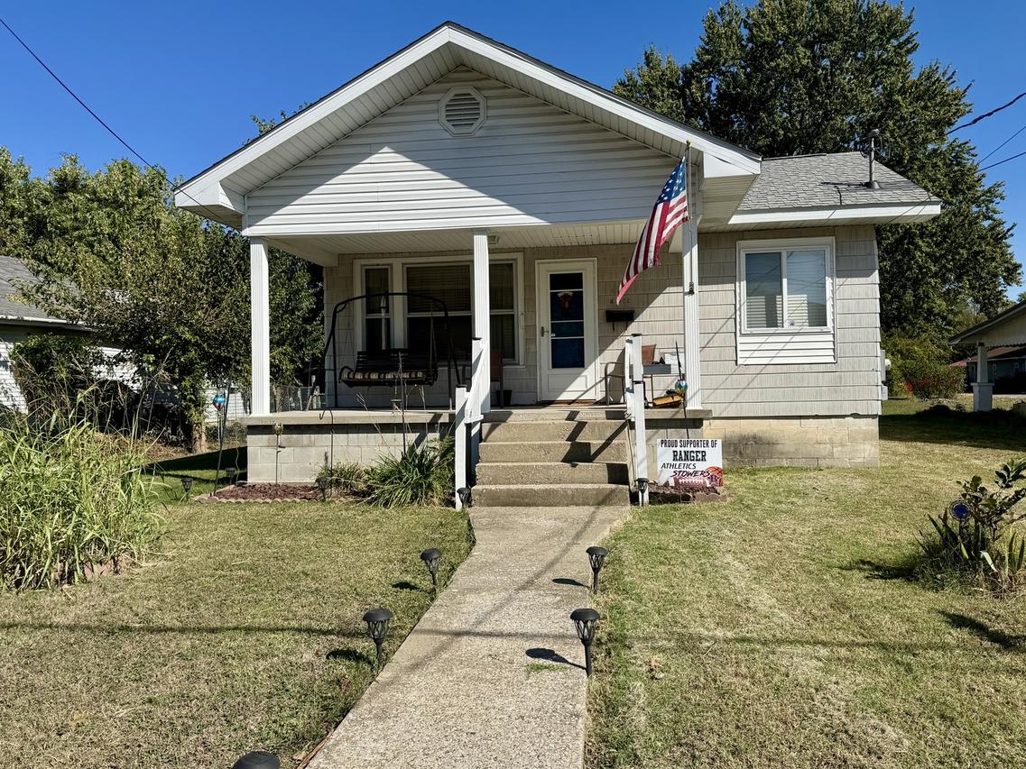 602 Madison St., Benton, IL 62812
