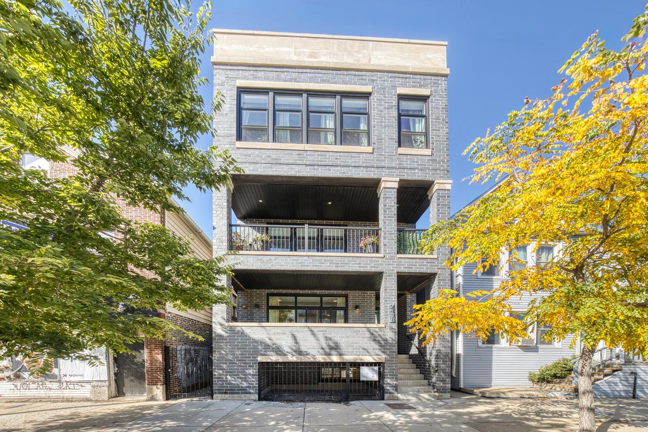 2438 N Western Ave. #1, Chicago, IL 60647