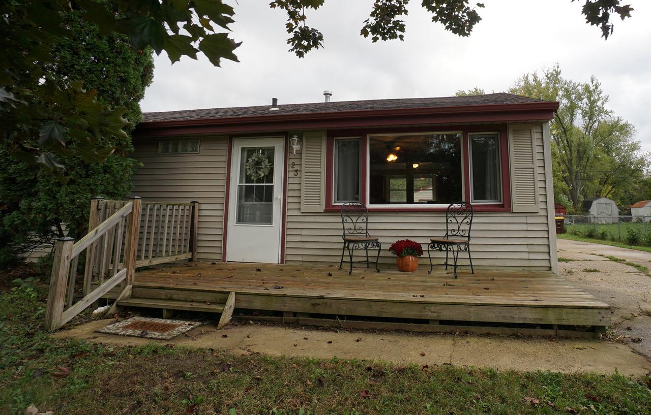 23 Liberty Blvd., Machesney Park, IL 61115