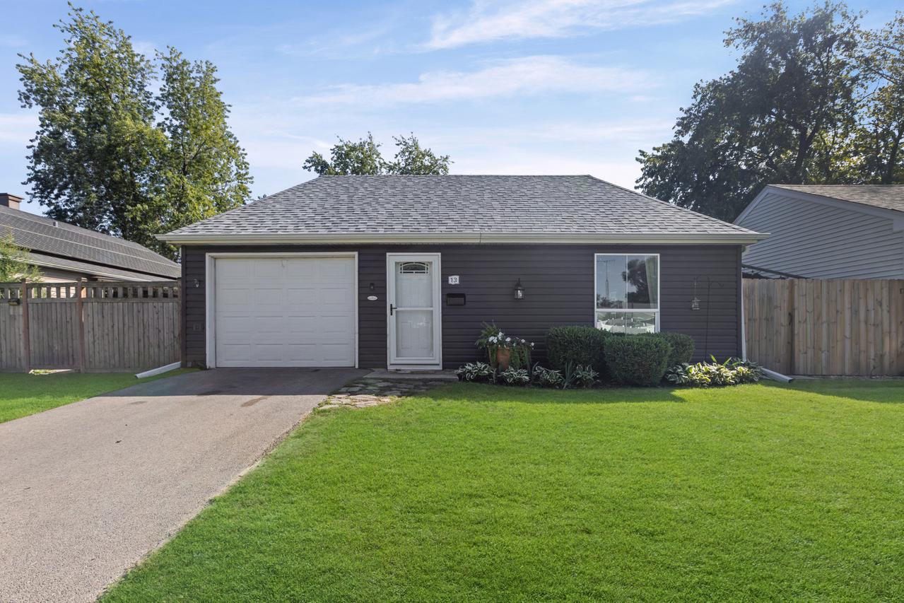 130 Tealwood Rd., Montgomery, IL 60538