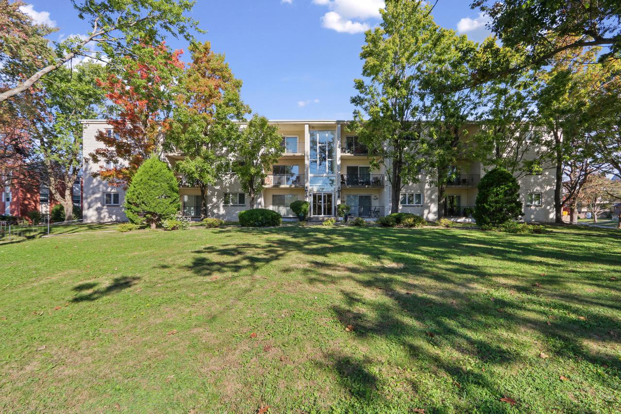 1004 E Harding Dr. #201, Urbana, IL 61801