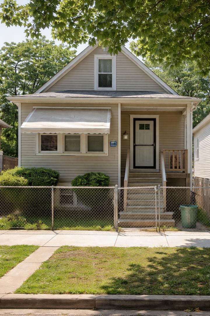 6812 S Wolcott Ave., Chicago, IL 60636