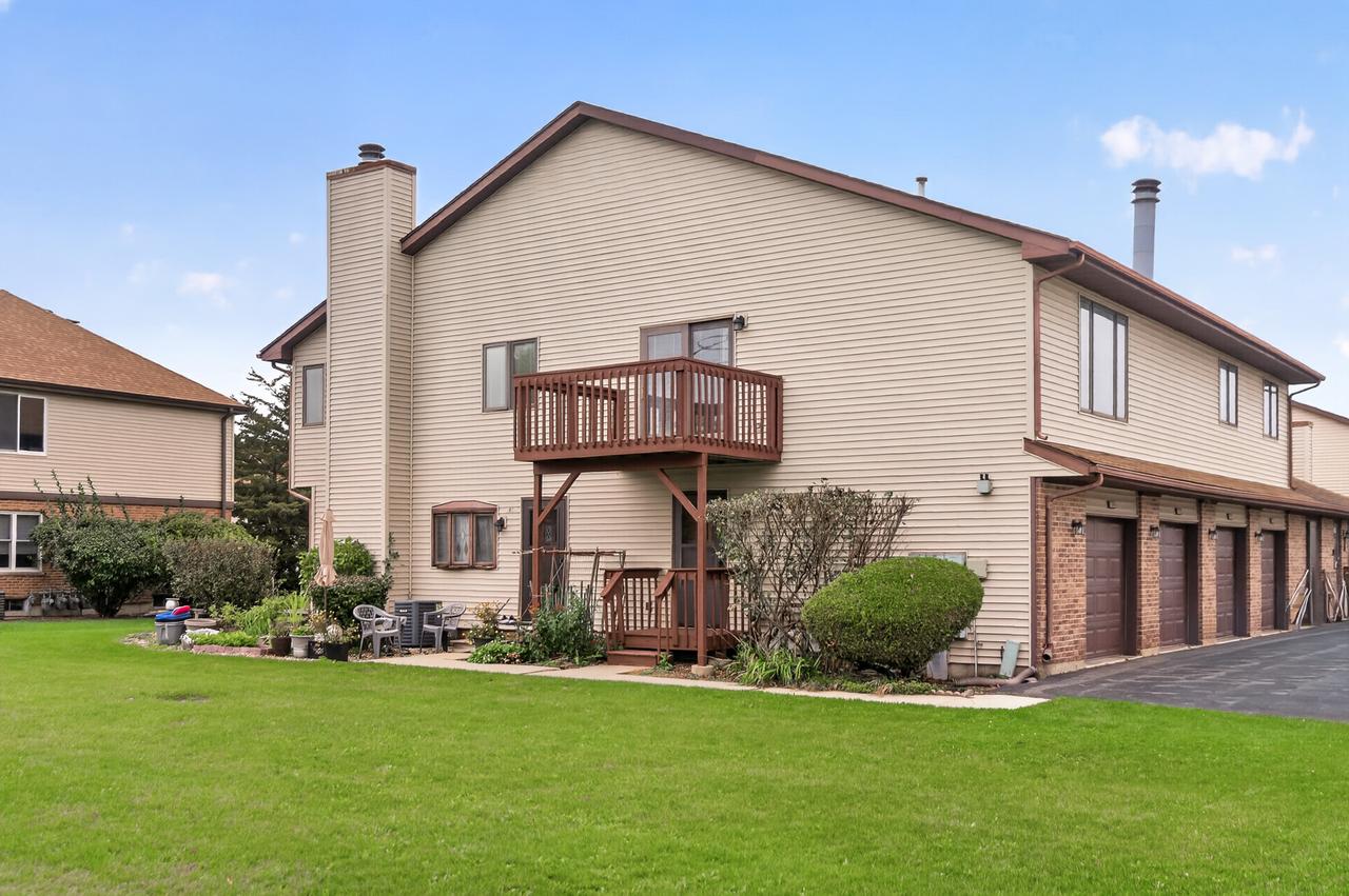 1802 Kennicott Ct., Sycamore, IL 60178
