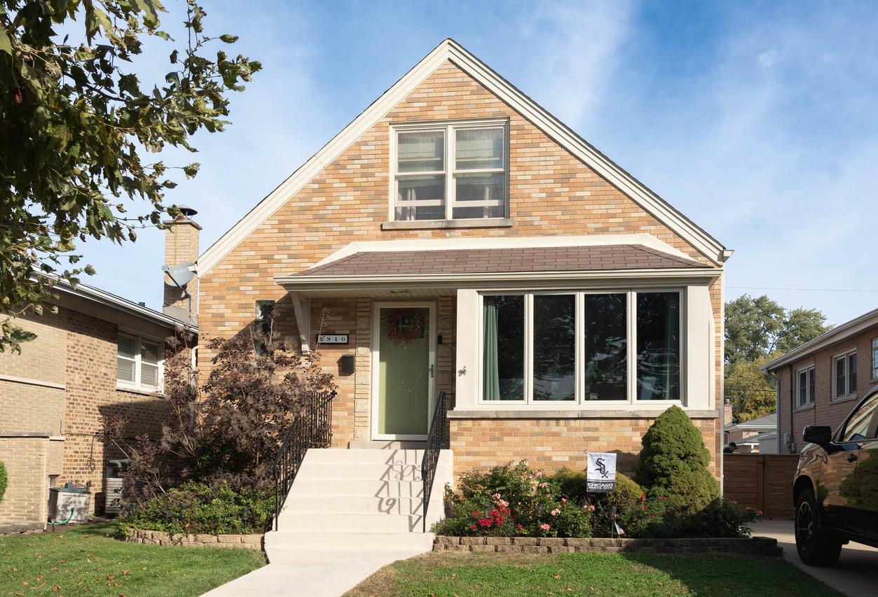 2846 W 101st St., Evergreen Park, IL 60805