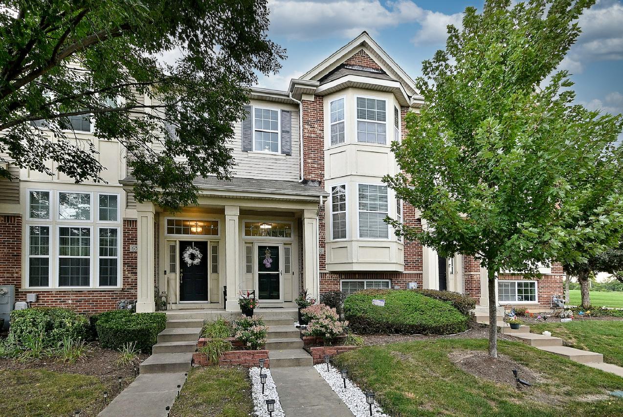 6515 Lilac Blvd., Hanover Park, IL 60133