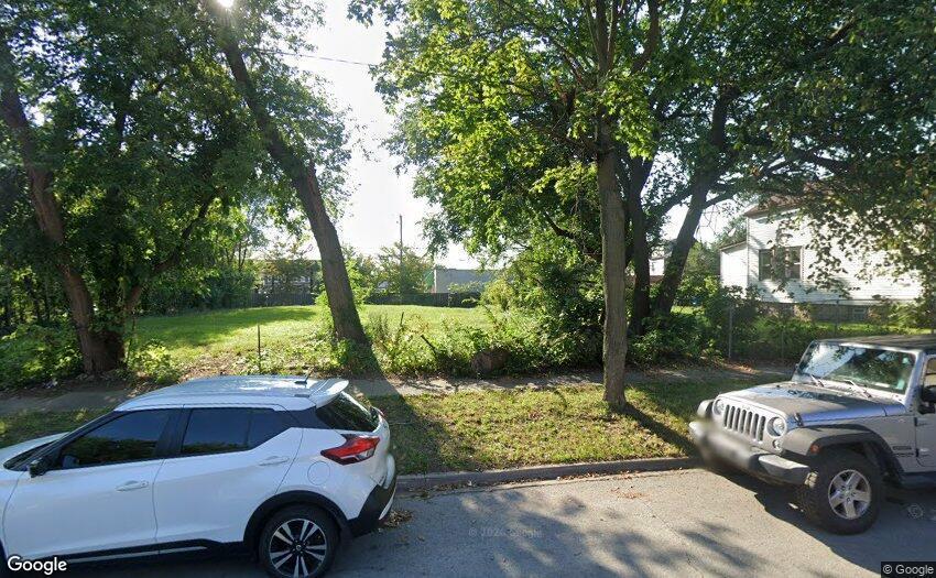 8250 S Emerald Ave., Chicago, IL 60620
