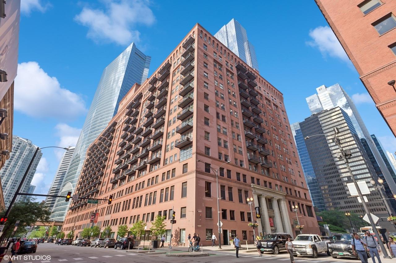 165 N Canal St. #1007, Chicago, IL 60606