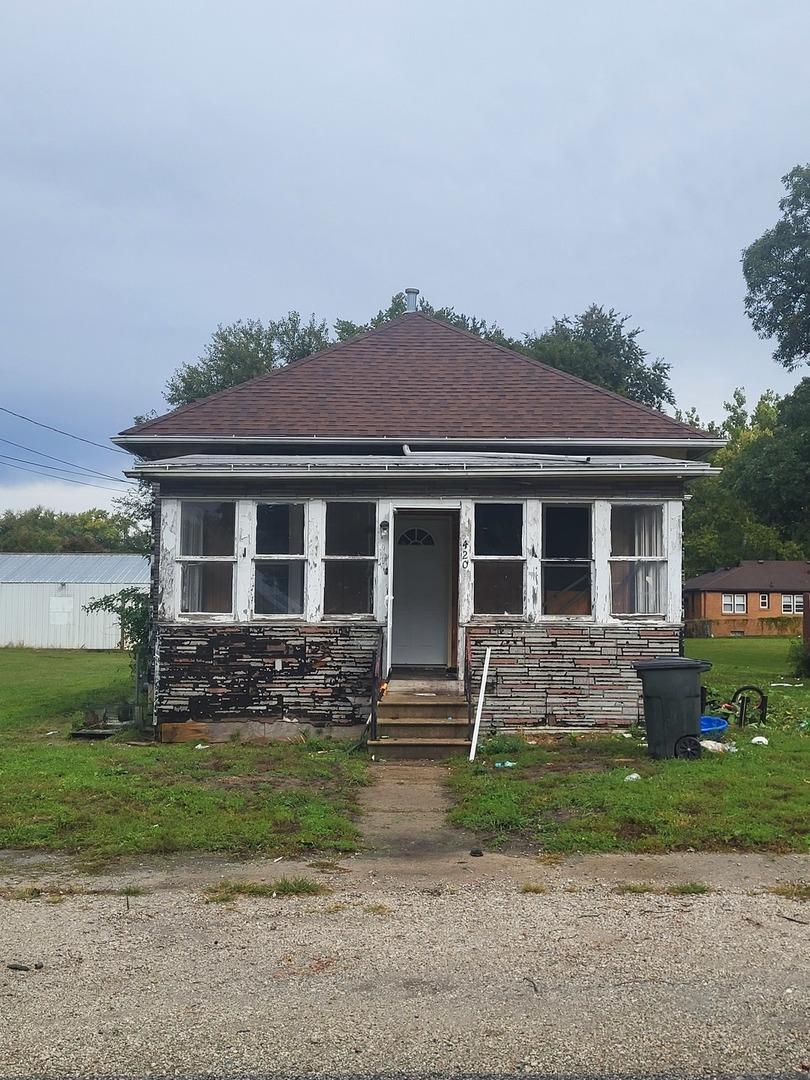420 W Grant St., Streator, IL 61364