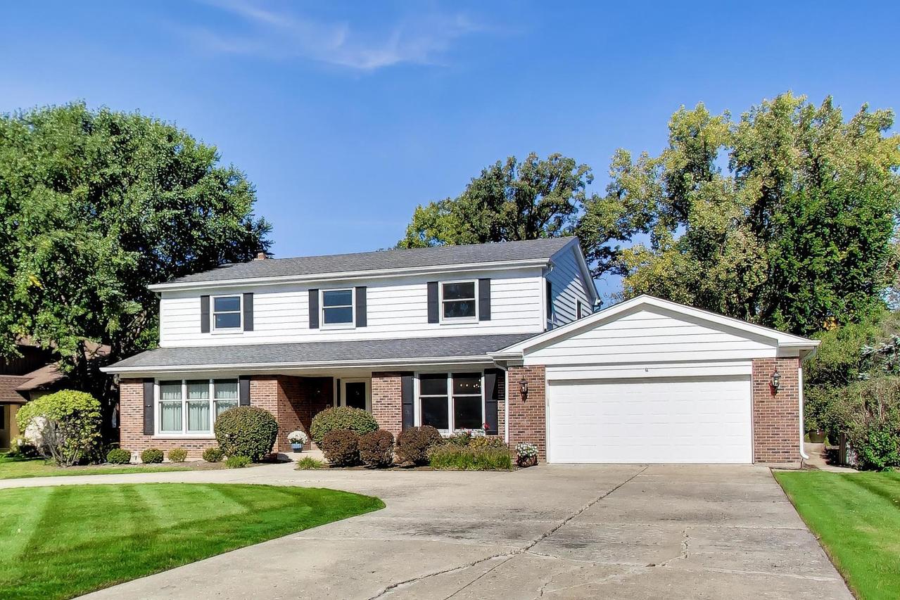 570 N Forest Dr., Addison, IL 60101