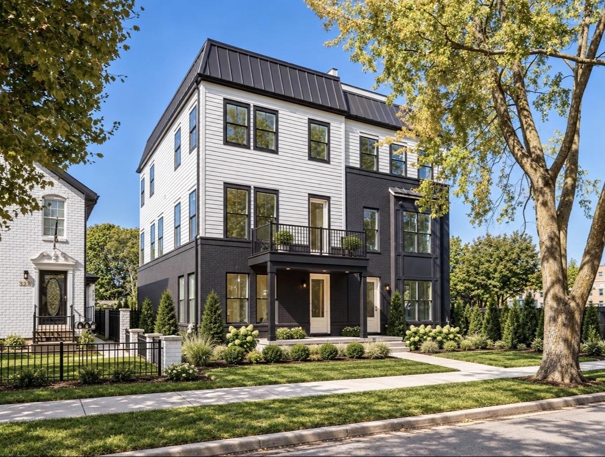 333 N Loomis St., Naperville, IL 60540