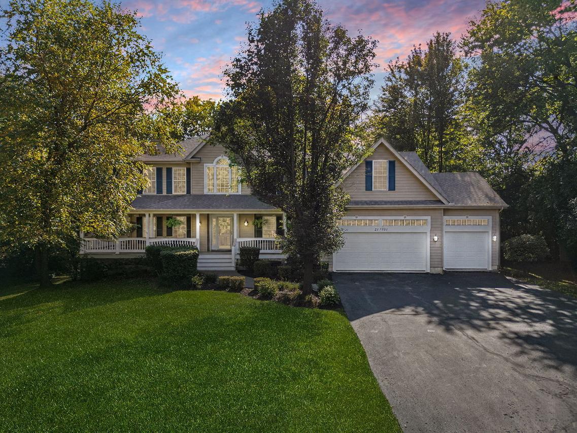 21W751 Maple Ave., Medinah, IL 60157