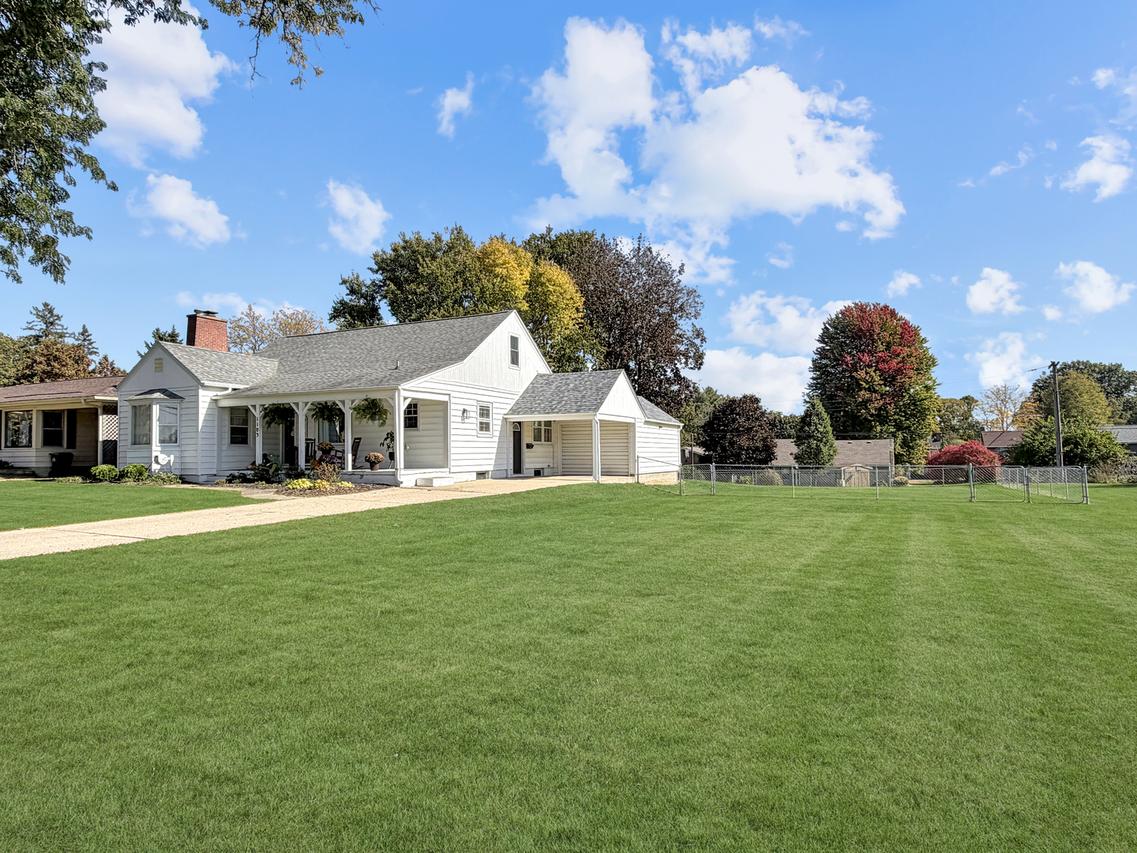 1103 S Park Blvd., Freeport, IL 61032