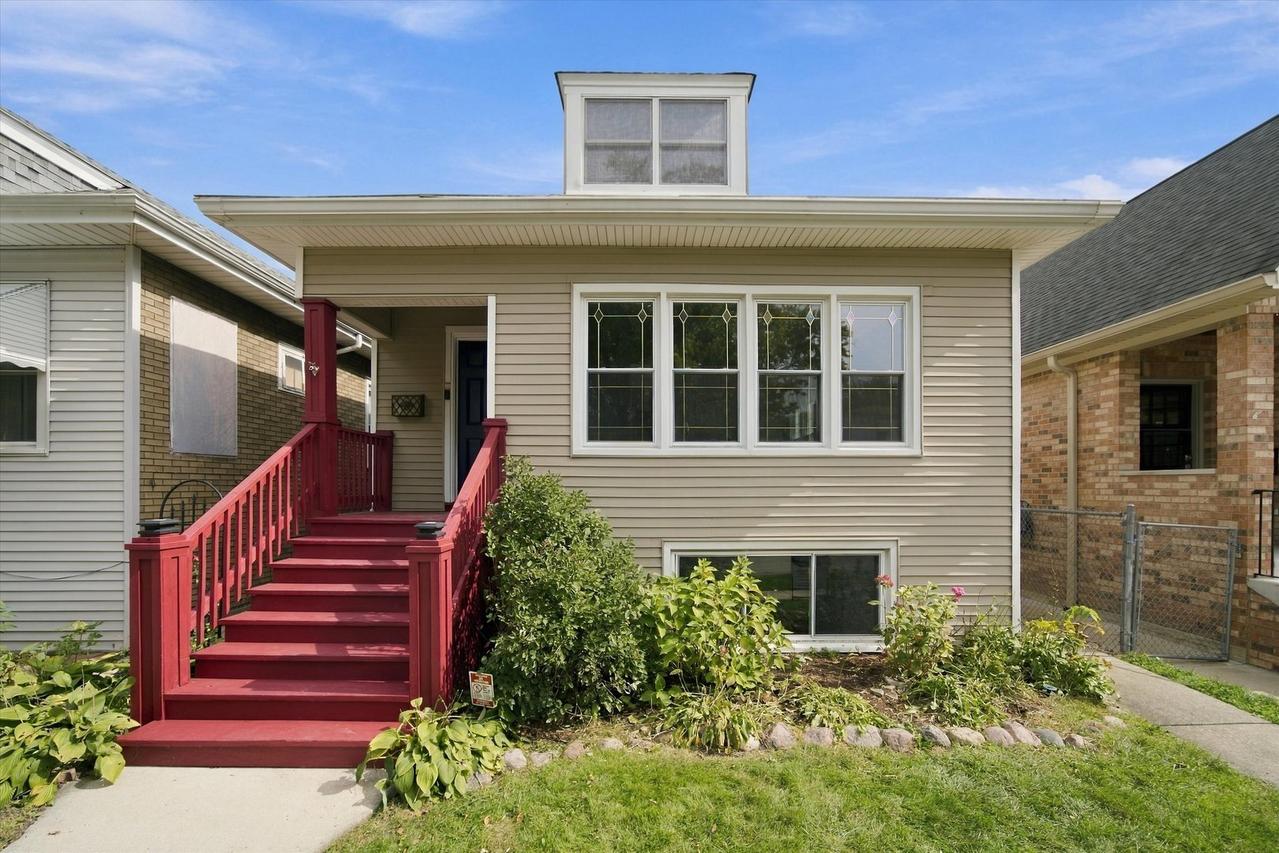 3747 N Newland Ave., Chicago, IL 60634