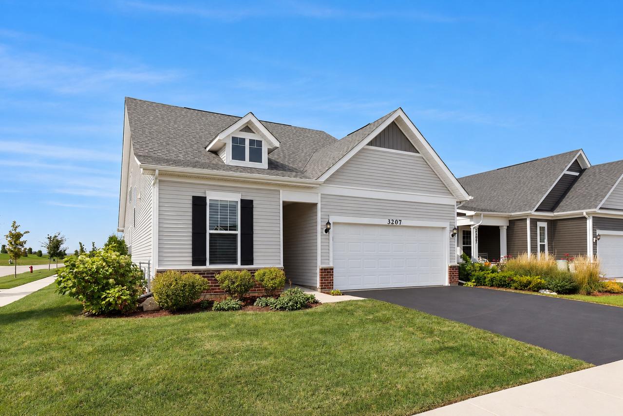 3207 Dove Mountain Dr., Aurora, IL 60503