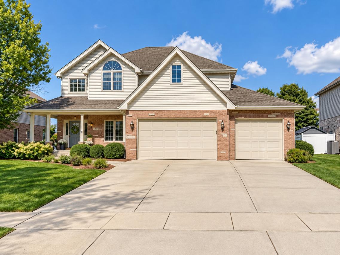 851 W Woodlawn Rd., New Lenox, IL 60451