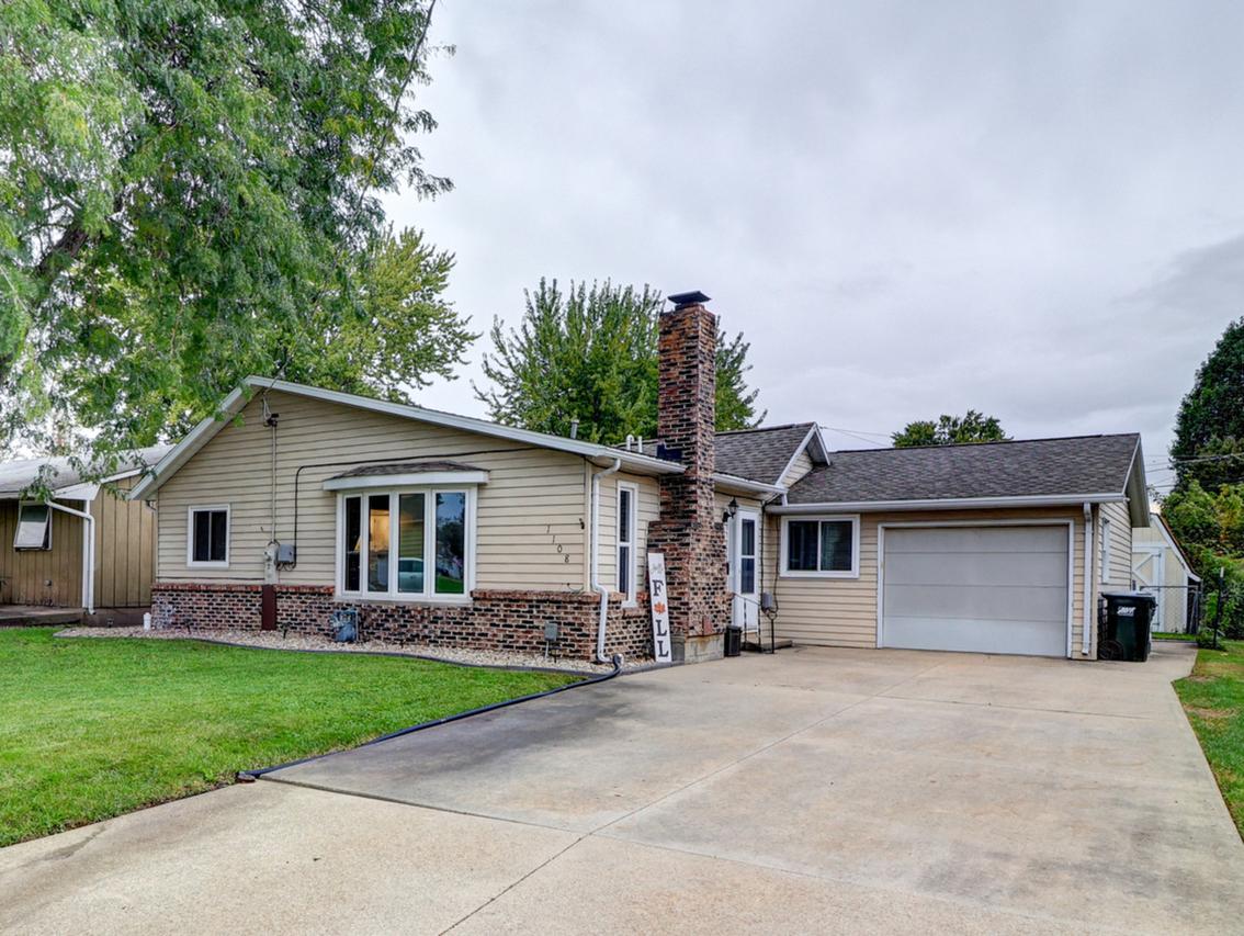 1108 E 14th St., Sterling, IL 61081