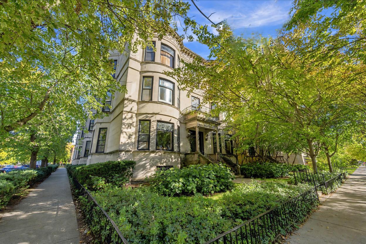 5701 S Kenwood Ave. #1, Chicago, IL 60637