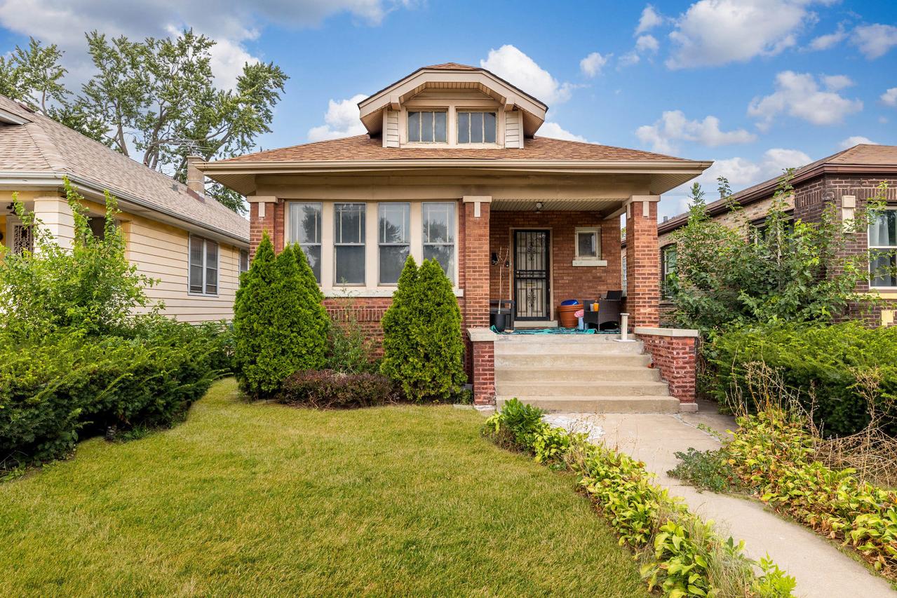 512 W 115th St., Chicago, IL 60628