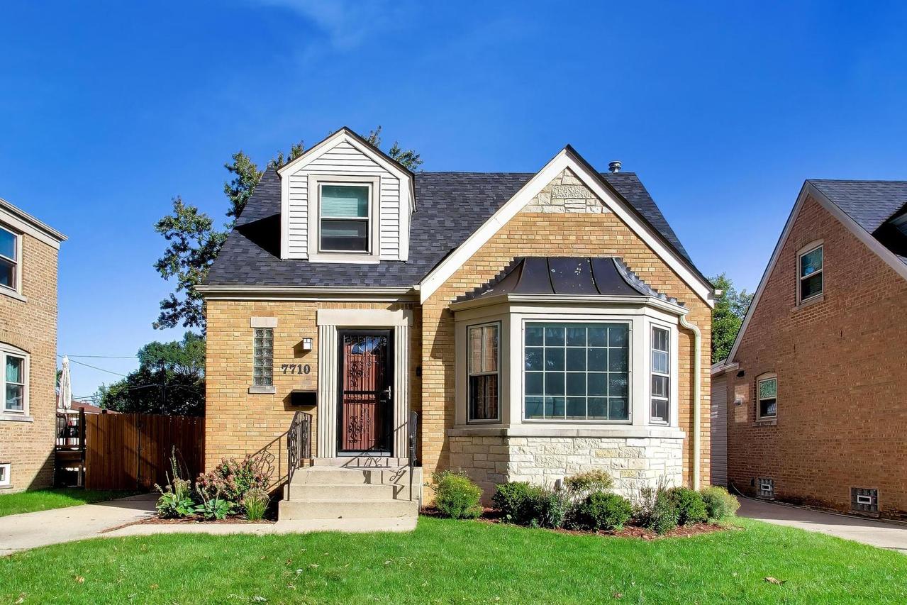 7710 W Peterson Ave., Chicago, IL 60631
