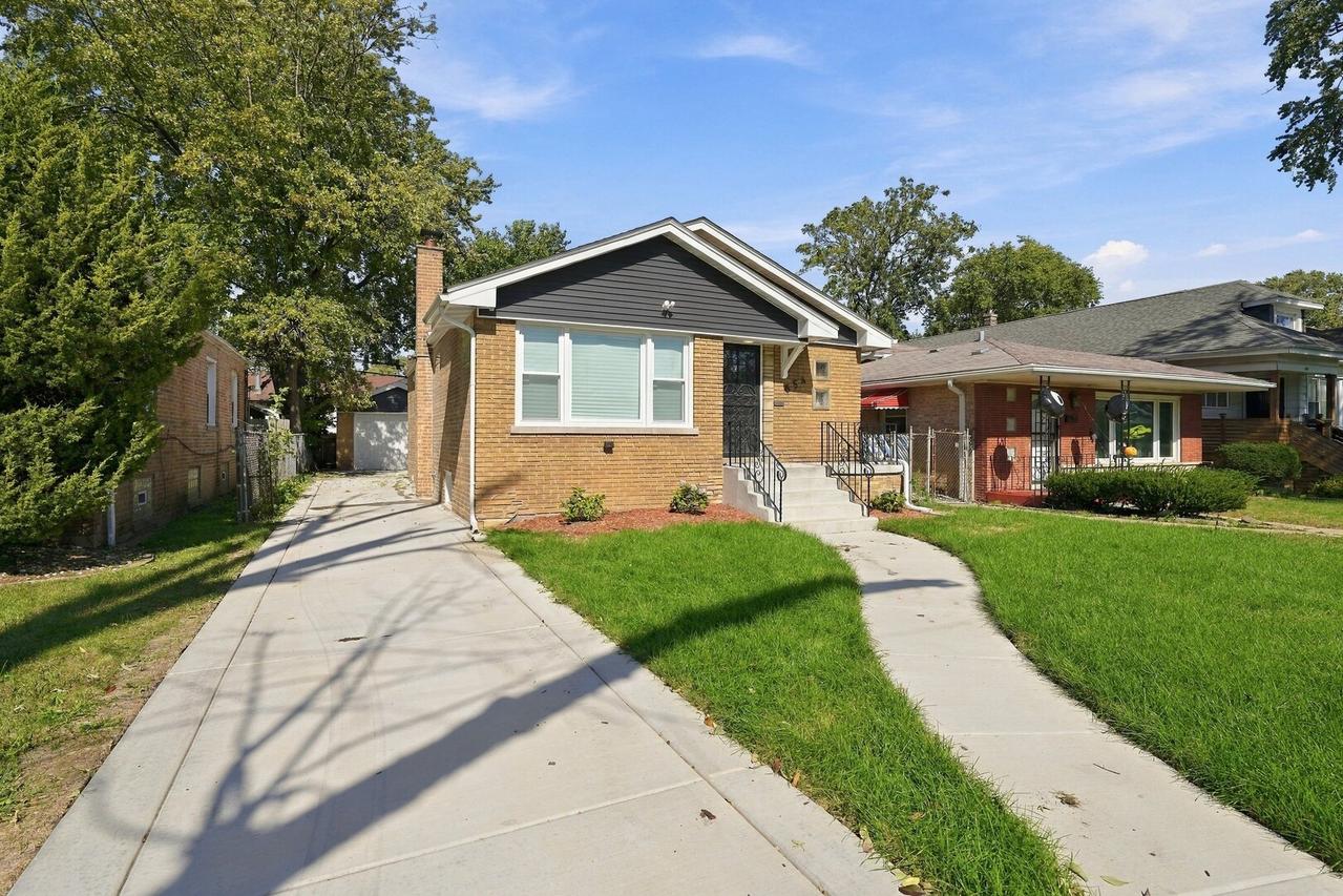 654 W 111th St., Chicago, IL 60628