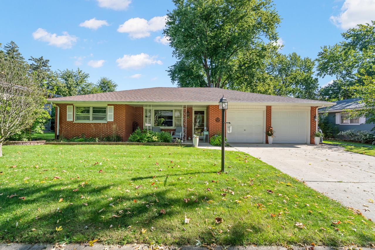 1326 Park Dr., Montgomery, IL 60538