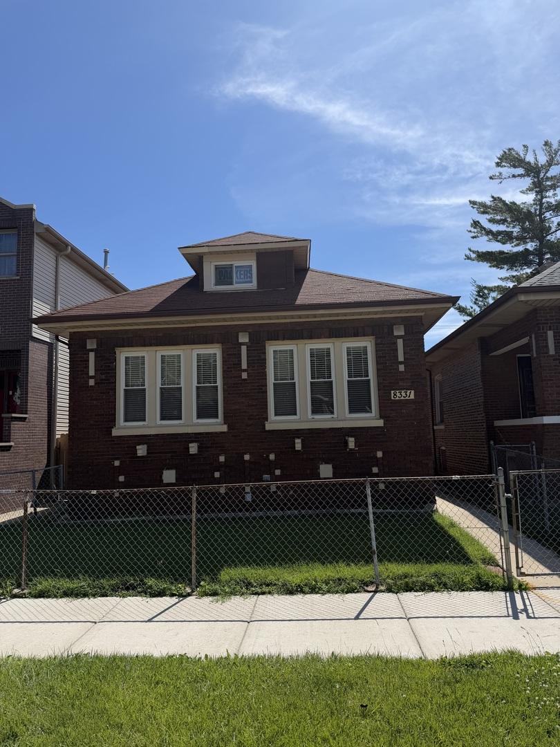 8331 S Merrill Ave., Chicago, IL 60617