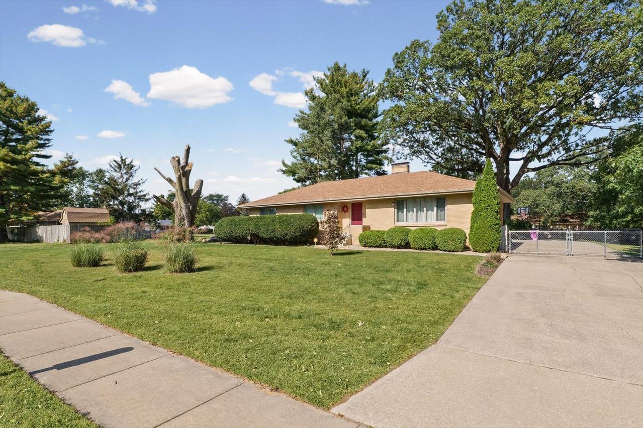 2504 E University Ave., Urbana, IL 61802