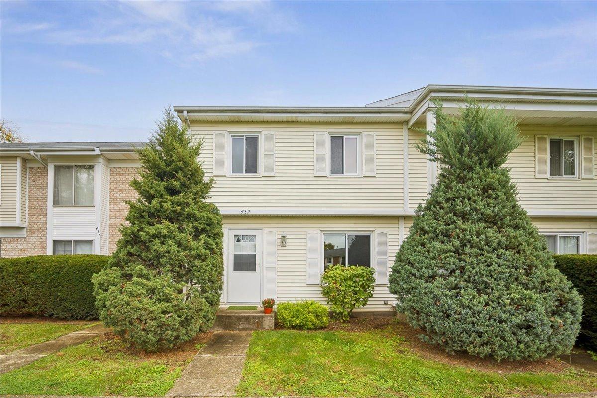 439 Mallview Ln., Bolingbrook, IL 60440