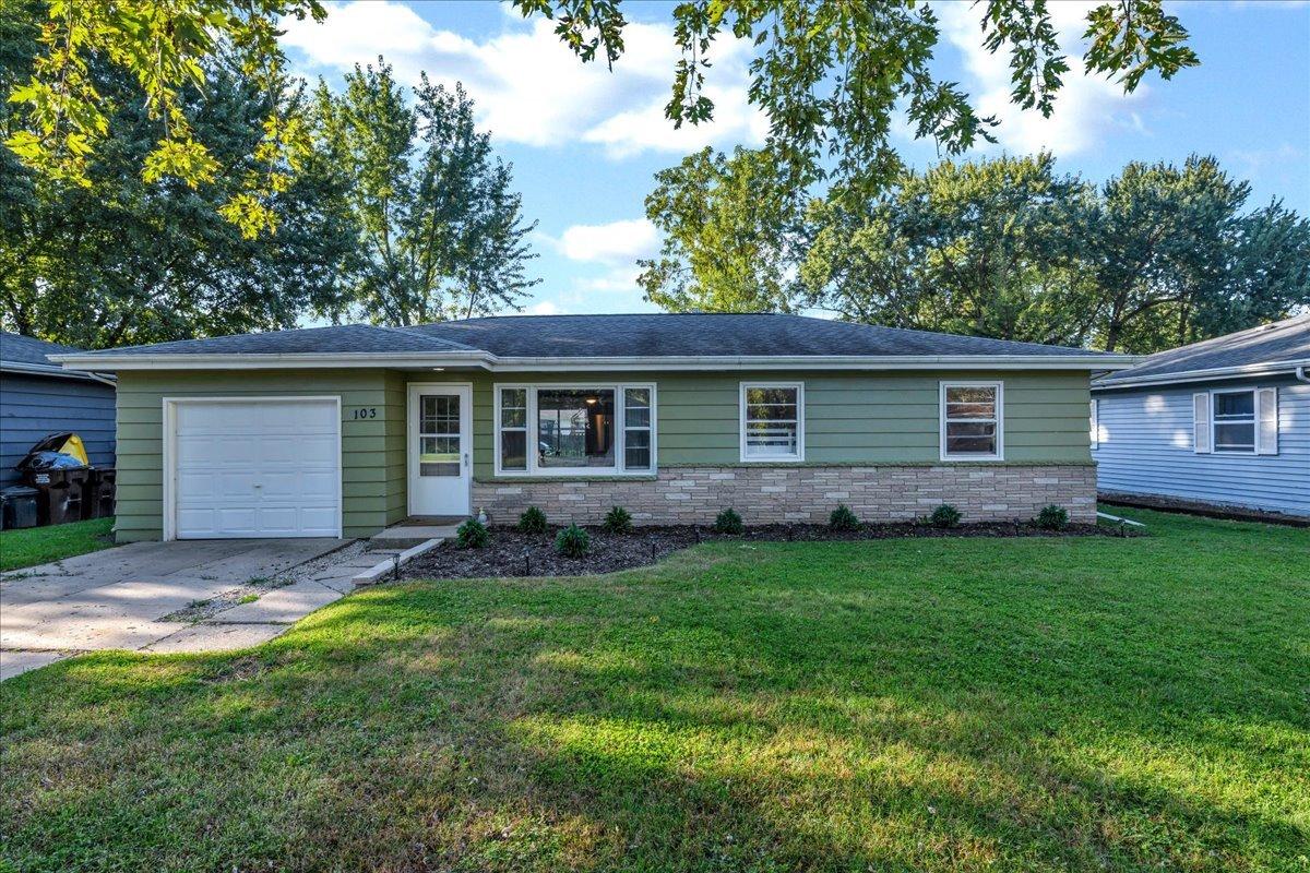 103 Liberty Blvd., Machesney Park, IL 61115