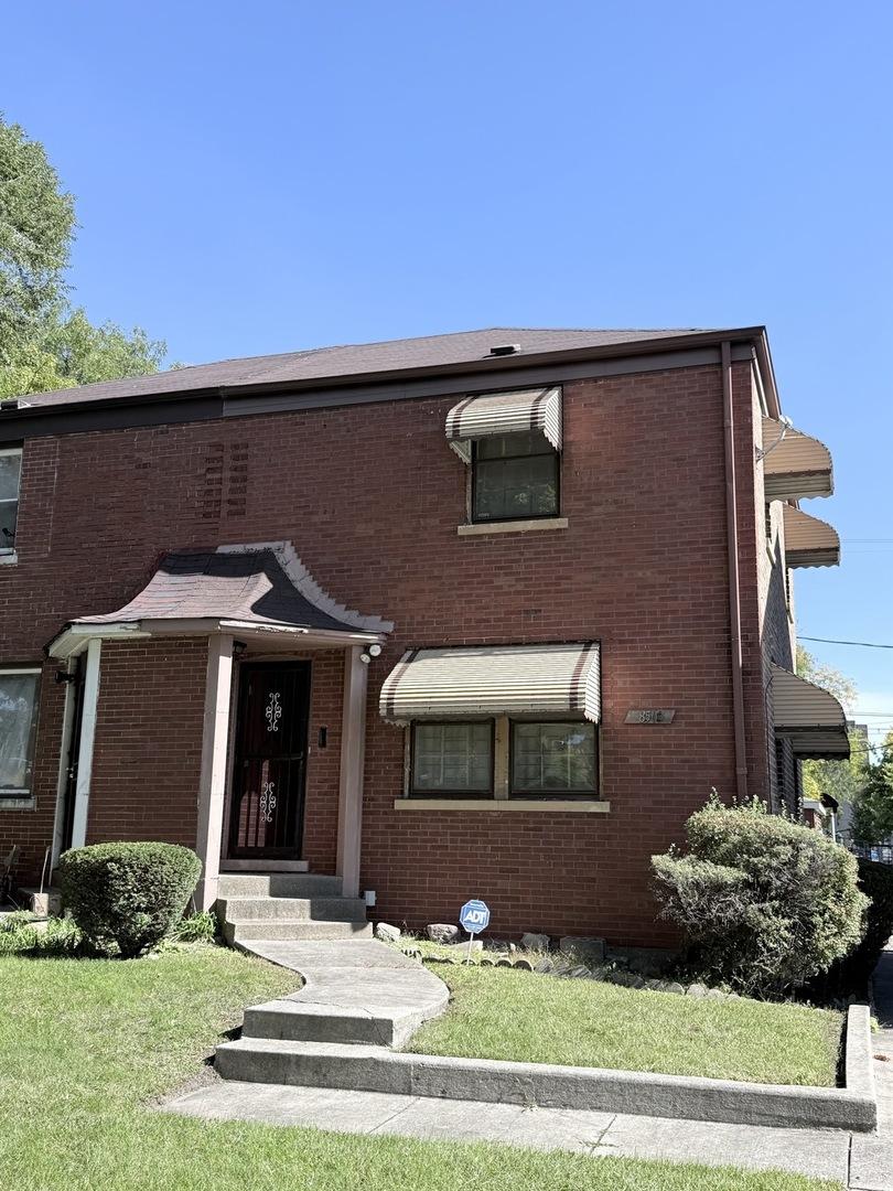 8503 S Saint Lawrence Ave., Chicago, IL 60619