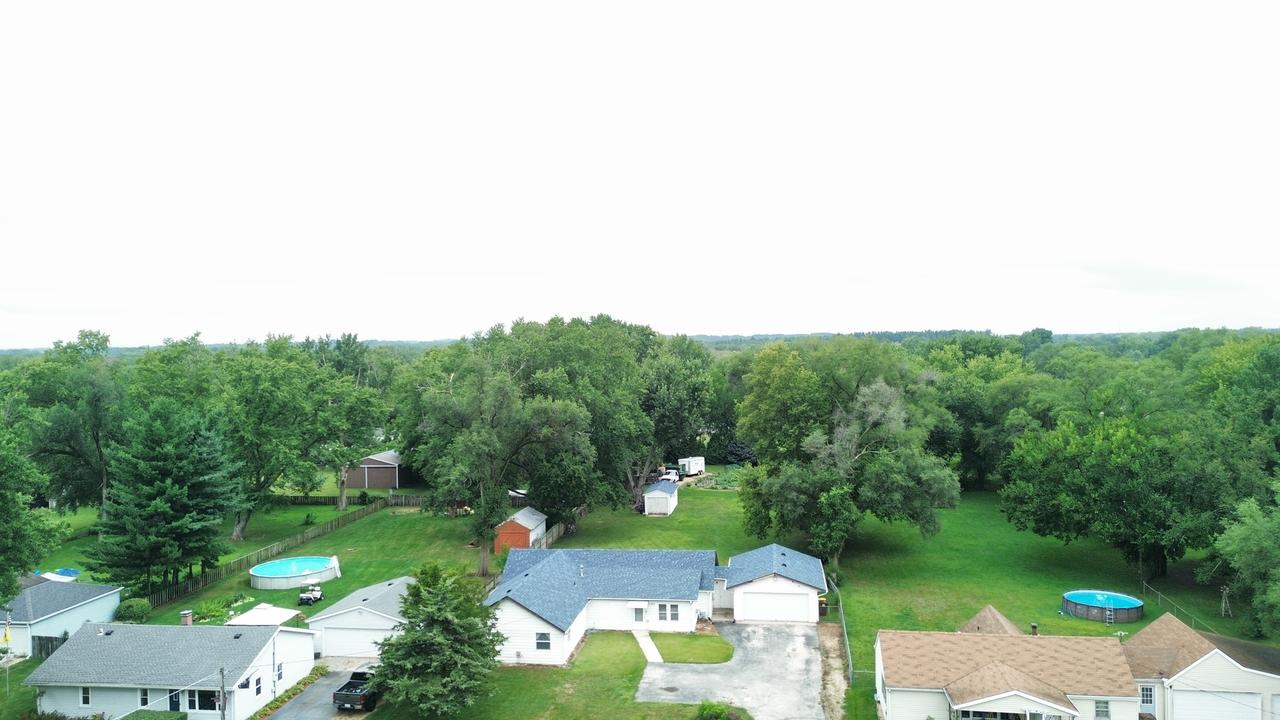 328 Ralston Rd., Machesney Park, IL 61115