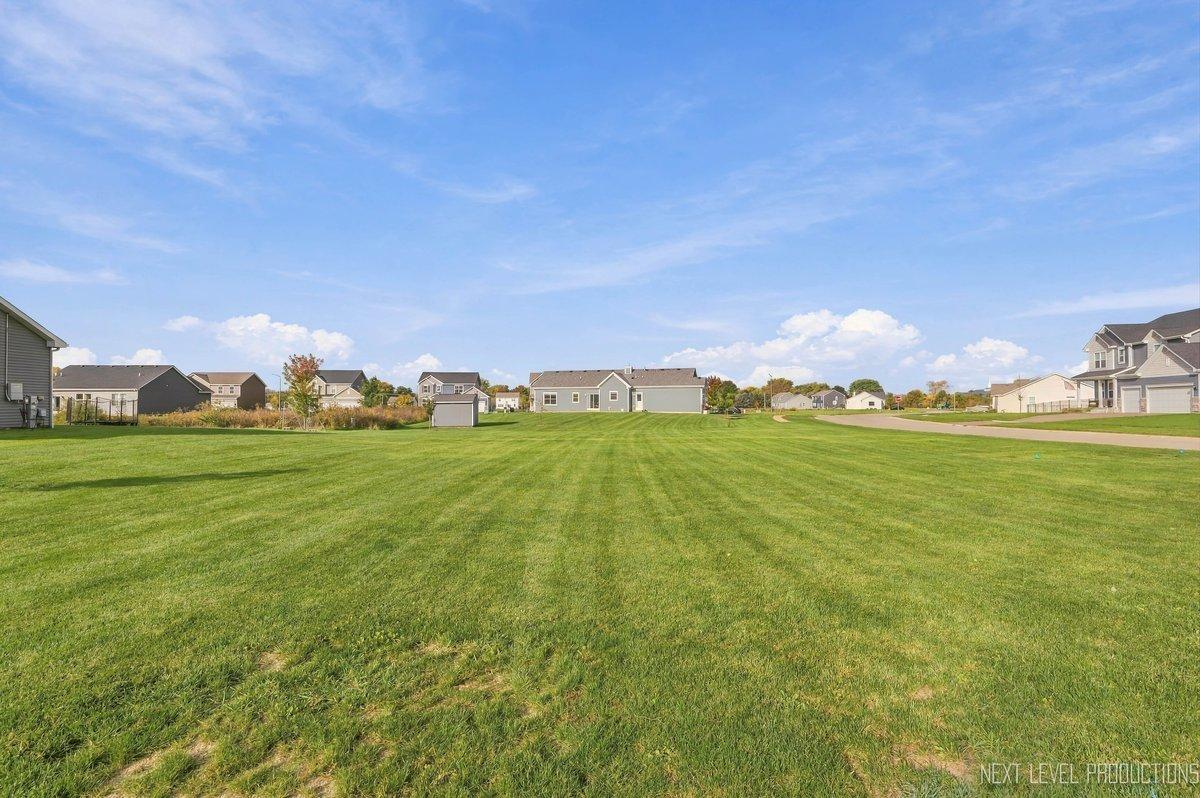 211 Christensen St., Hinckley, IL 60520