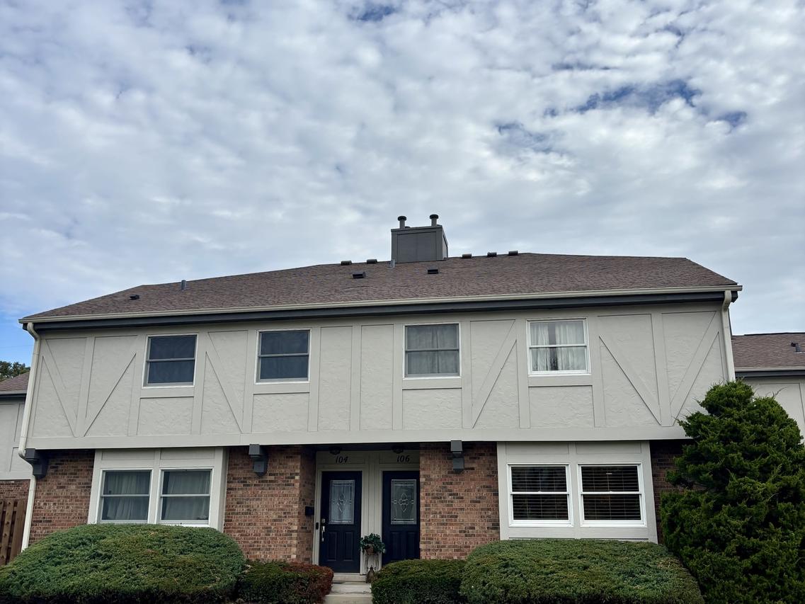 106 Queens Cove, Barrington, IL 60010