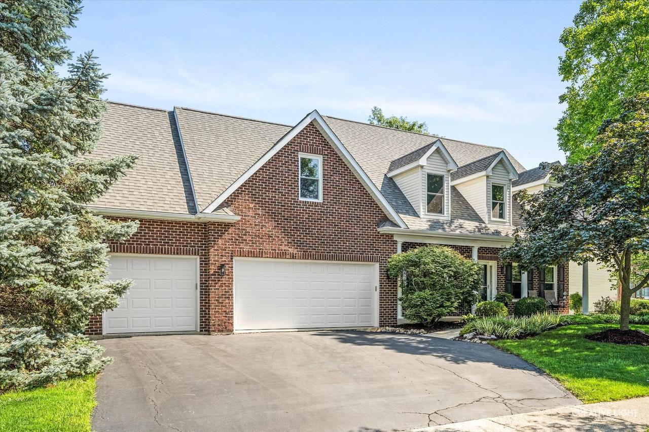 1015 Schiedler Dr., Batavia, IL 60510